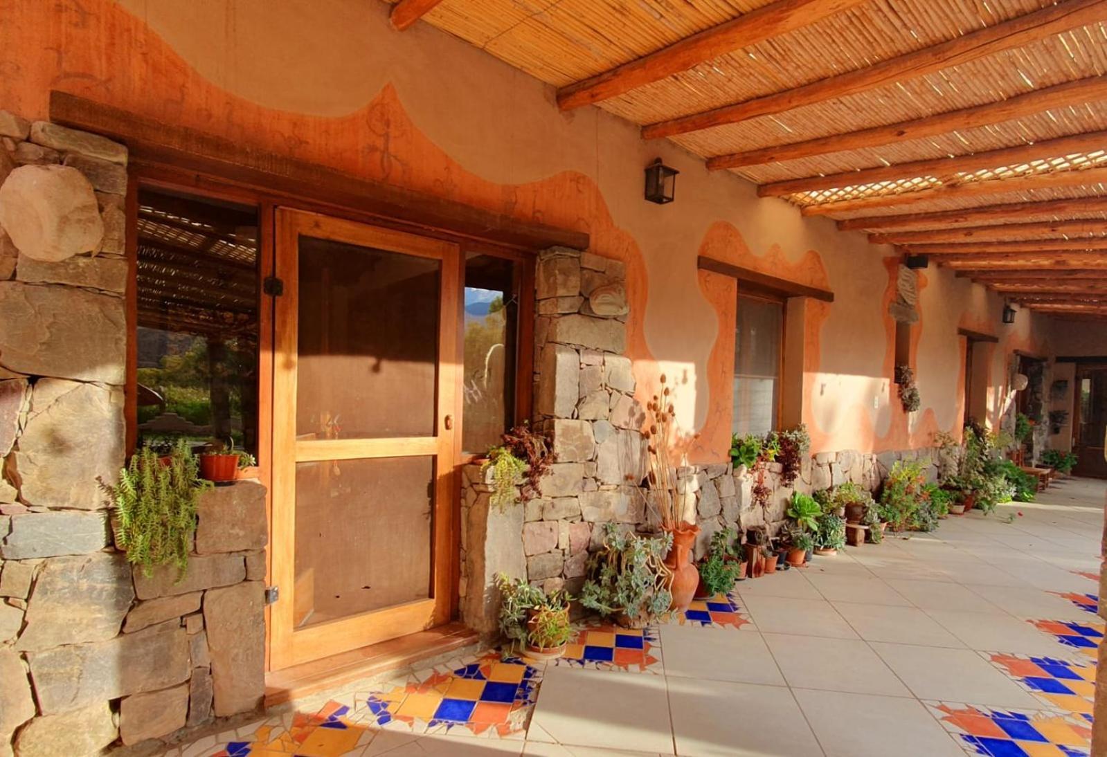 Solar Del Tropico Villa Huacalera Luaran gambar
